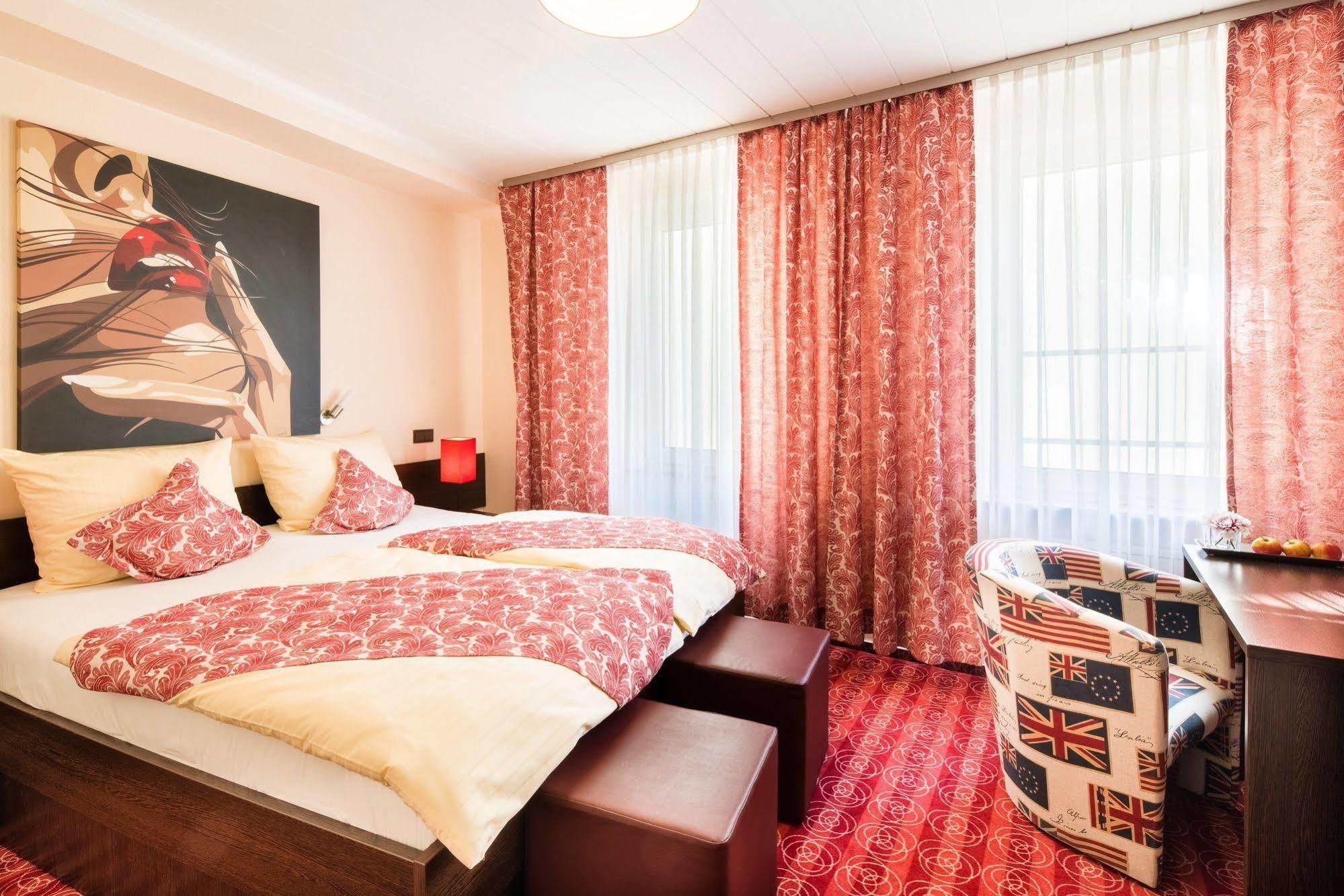 Hotel Koenigshof Hauptbahnhof Superior Дортмунд Экстерьер фото
