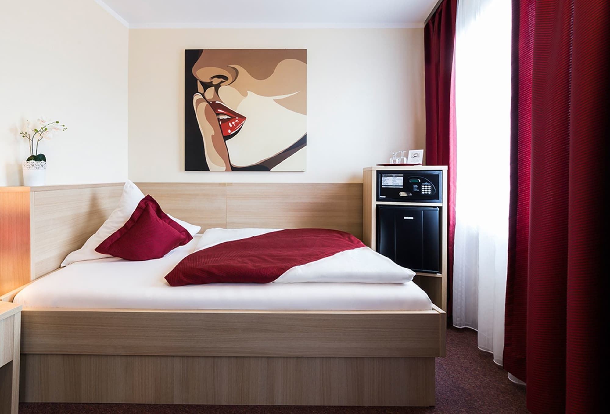 Hotel Koenigshof Hauptbahnhof Superior Дортмунд Экстерьер фото